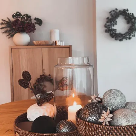 New With Boat, Large Hot Tub, Outdoor Kitchen And Garden *